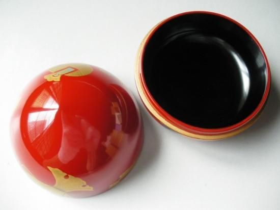 山中塗 宝尽し宝珠香合 (共箱)多田桂寛 - 茶道具販売 栗林園 山中塗 宝尽し宝珠香合 (共箱)多田桂寛 - 茶道具販売 栗林園