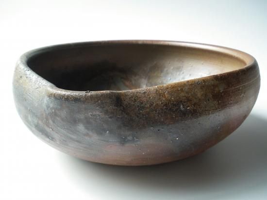 備前焼 灰器 (共箱)伊勢崎競 - 茶道具販売 栗林園 備前焼 灰器 (共箱)伊勢崎競 - 茶道具販売 栗林園