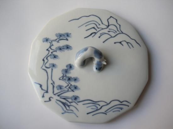 古染付写 十二角水指 (共箱)三代 紫翠窯 西村徳泉 - 茶道具販売 古染付写 十二角水指 (共箱)三代 紫翠窯 西村徳泉 - 茶道具販売