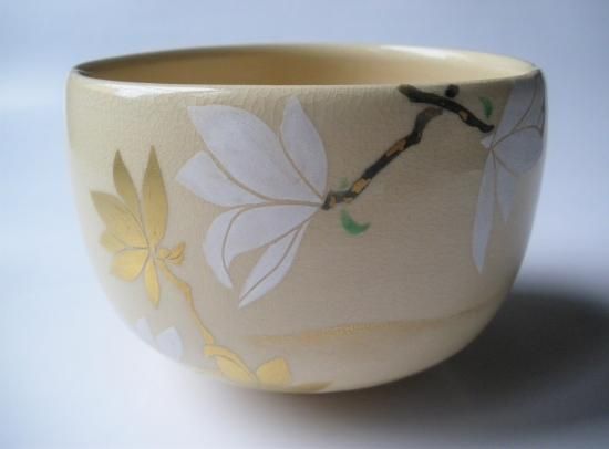辛夷絵茶碗 (共箱)今岡三四郎 - 茶道具販売 栗林園 辛夷絵茶碗 (共箱)今岡三四郎 - 茶道具販売 栗林園