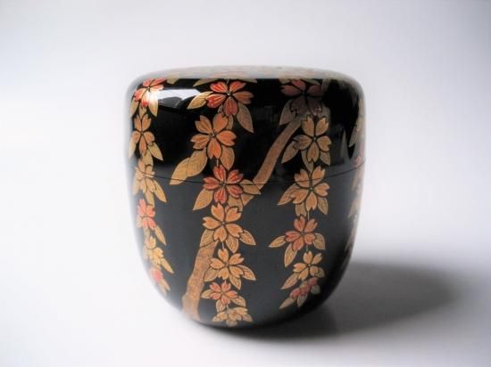 Ｎ７２８　棗　『岡本漆専堂作』『八幡宗豊　文字』『菊薫』『大棗』　共箱　茶道具 N728 棗 『岡本漆専堂作』『八幡宗豊 文字』『菊薫』『大棗』 共