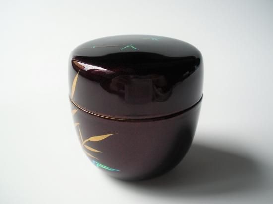 溜塗 糸蜻蛉蒔絵中棗 (紙箱)東雲 - 茶道具販売 栗林園 溜塗 糸蜻蛉蒔絵中棗 (紙箱)東雲 - 茶道具販売 栗林園