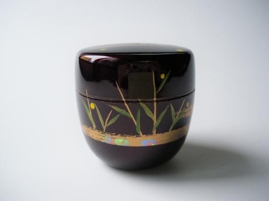 溜塗 葦に蛍蒔絵中棗 (紙箱)東雲 - 茶道具販売 栗林園 溜塗 葦に蛍蒔絵中棗 (紙箱)東雲 - 茶道具販売 栗林園