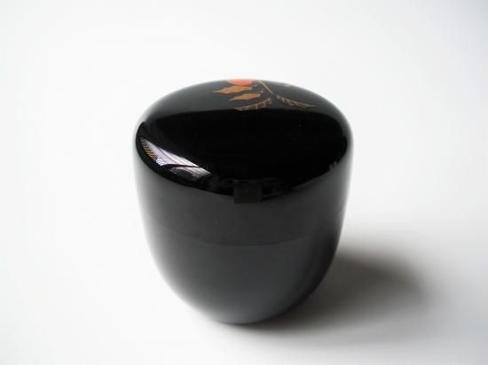 酸漿蒔絵中棗 (共箱)池端治峰 - 茶道具販売 栗林園 酸漿蒔絵中棗 (共箱)池端治峰 - 茶道具販売 栗林園