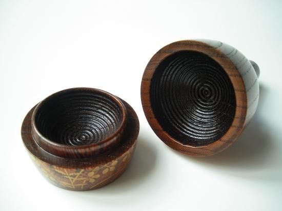 秋草蒔絵欅 砧香合 (共箱)田中宗凌 - 茶道具販売 栗林園 秋草蒔絵欅 砧香合 (共箱)田中宗凌 - 茶道具販売 栗林園