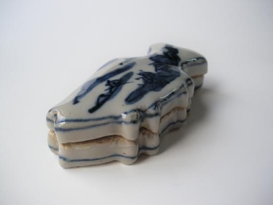 鵬雲斎大宗匠書付 清水焼 染付 魚香合 - 茶道具販売 栗林園