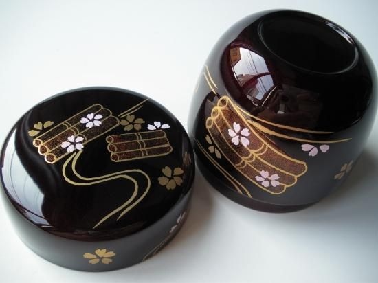 溜塗 花筏蒔絵中棗 (紙箱)東雲 - 茶道具販売 栗林園