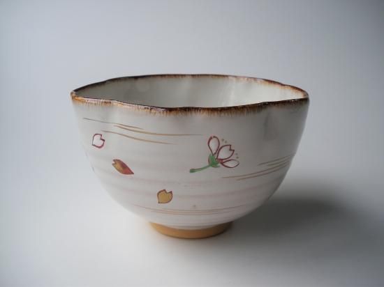 Amazon.co.jp: 茶碗 京焼 中村良ニ造 灰釉掛分 桐梓お印絵 共箱