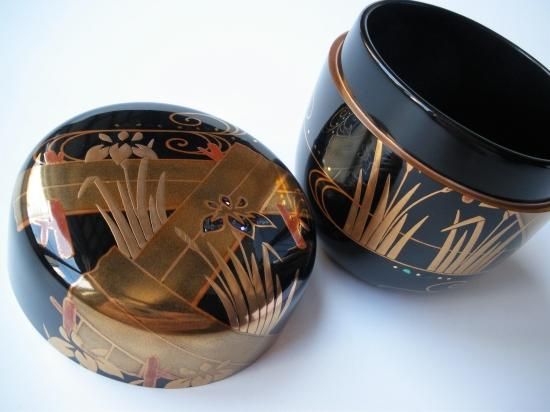 八ツ橋蒔絵大棗 (共箱)竹内幸斎 - 茶道具販売 栗林園 八ツ橋蒔絵大棗 (共箱)竹内幸斎 - 茶道具販売 栗林園