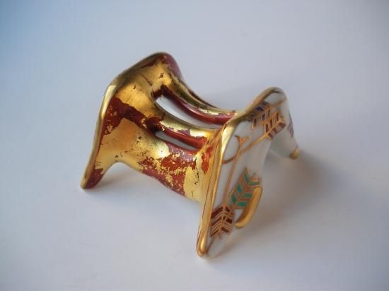 色絵 鞍蓋置 (共箱)高野昭阿弥 - 茶道具販売 栗林園