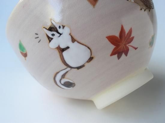 色絵 森の動物茶碗 上作 (紙箱) 山川司 - 茶道具販売 栗林園