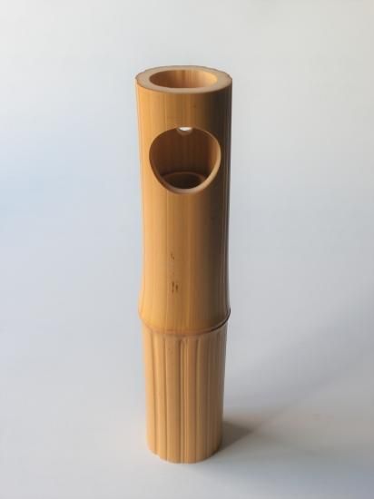 絞竹 円窓切尺八花入 (紙箱)宮下竹憲 - 茶道具販売 栗林園