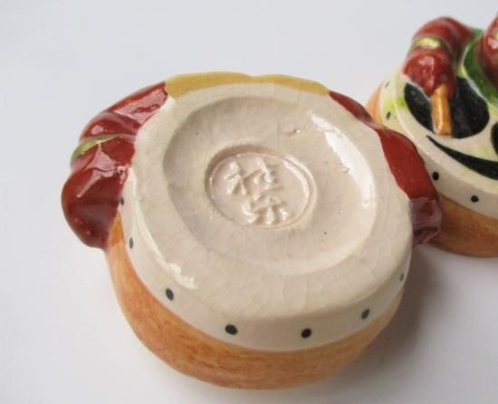 鬼に太鼓香合 (共箱)伊東桂楽 - 茶道具販売 栗林園 鬼に太鼓香合 (共箱)伊東桂楽 - 茶道具販売 栗林園