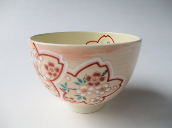 色絵 桜茶碗 (紙箱)山川司 - 茶道具販売 栗林園
