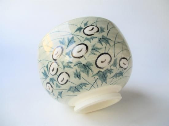 【茶道具】善昇造　色絵梅茶盌（共箱） 茶道具】善昇造 色絵梅茶盌（共箱）