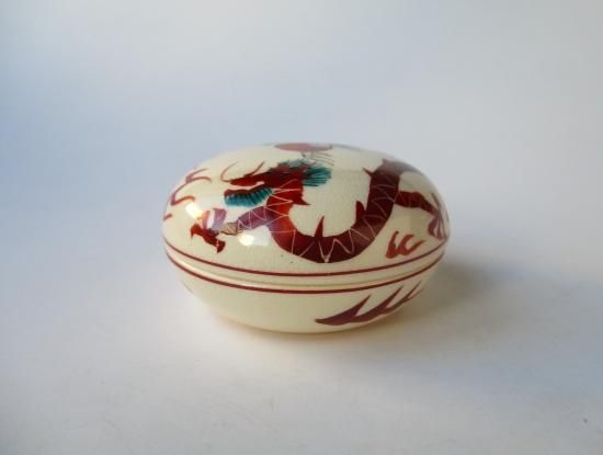 干支「辰」 龍絵香合 (紙箱) - 茶道具販売 栗林園