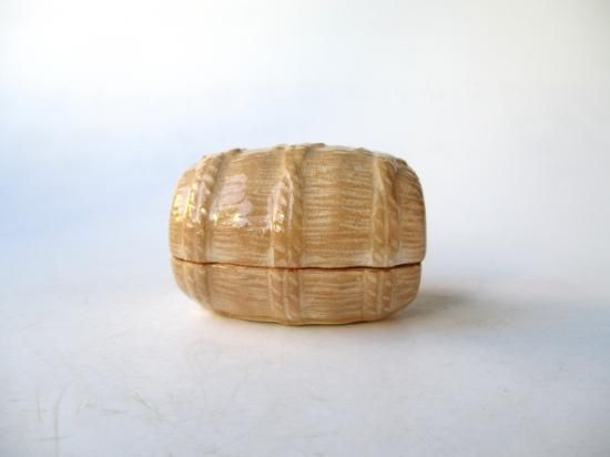 萩焼 俵香合 (共箱)十二代 田原陶兵衛 - 茶道具販売 栗林園 萩焼 俵香合 (共箱)十二代 田原陶兵衛 - 茶道具販売 栗林園