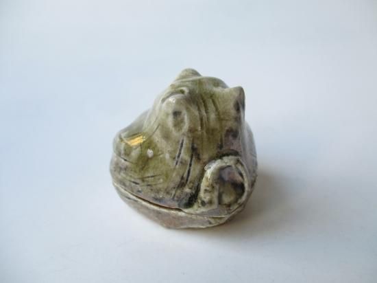 人気大割引 信楽焼 タヌキ香合 (共箱)高橋楽斎 - 茶道具販売 栗林園 工芸品