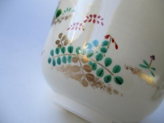 色絵 春草茶碗 (共箱)南口閑粋 - 茶道具販売 栗林園