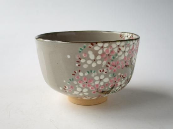 乾山写 桜絵茶碗 (共箱)南口閑粋 - 茶道具販売 栗林園 乾山写 桜絵茶碗 (共箱)南口閑粋 - 茶道具販売 栗林園
