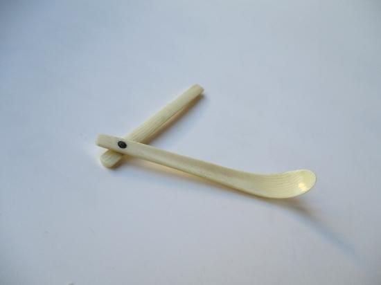象牙 折り畳み式 茶杓 (箱なし) - 茶道具販売 栗林園