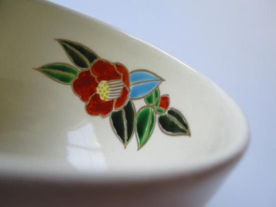 色絵 椿茶碗 (紙箱)山川司 - 茶道具販売 栗林園