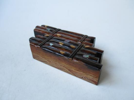 花筏香合 (共箱)上杉満樹 - 茶道具販売 栗林園 花筏香合 (共箱)上杉満樹 - 茶道具販売 栗林園