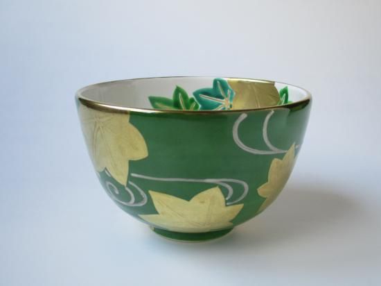 白釉 萌黄金襴青楓茶碗 (共箱)山岡善高 - 茶道具販売 栗林園