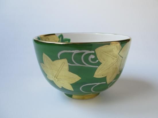 山岡善昇作　梅に椿茶碗(共箱) ○ imgrc0072121071.jpg