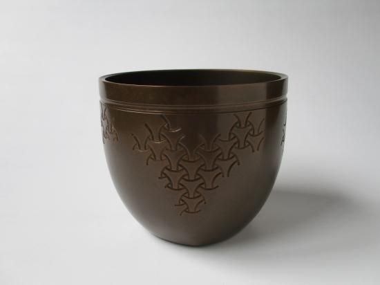 茶道具 四代 清風与平 造 秘色窯 大型鉢 径20.5cm 共箱 Amazon.co.jp: 茶道具 四代 清風与平 造 秘色窯 大型鉢 径20.5cm