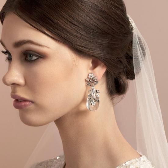 エリザベスバウアー【Sakura Dew Drop】ピアス・マットゴールド