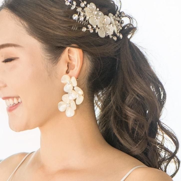 エリザベスバウアー Petal flower Earring (ピアス)