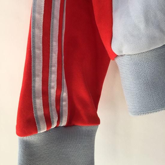 adidas トラックジャケット トレフォイル刺繍 3本ライン 赤