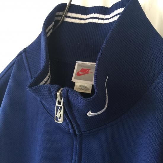 NIKE ヴィンテージトラックジャケット スウッシュ刺繍 XL-古着屋 NIKE ヴィンテージトラックジャケット スウッシュ刺繍 XL-古着屋