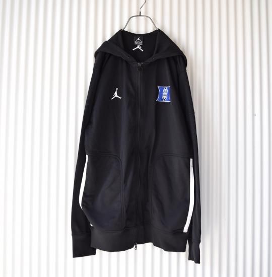 Nike Jordan フード付きフルジップbigジャージ 黒 古着屋マッシュ Nike Jordan フード付きフルジップbigジャージ 黒 古着屋マッシュ