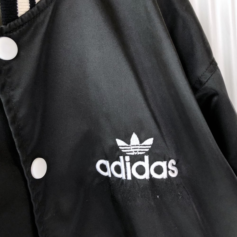 adidas トレフォイル刺繍ナイロンブルゾン/黒×白 -古着屋マッシュ