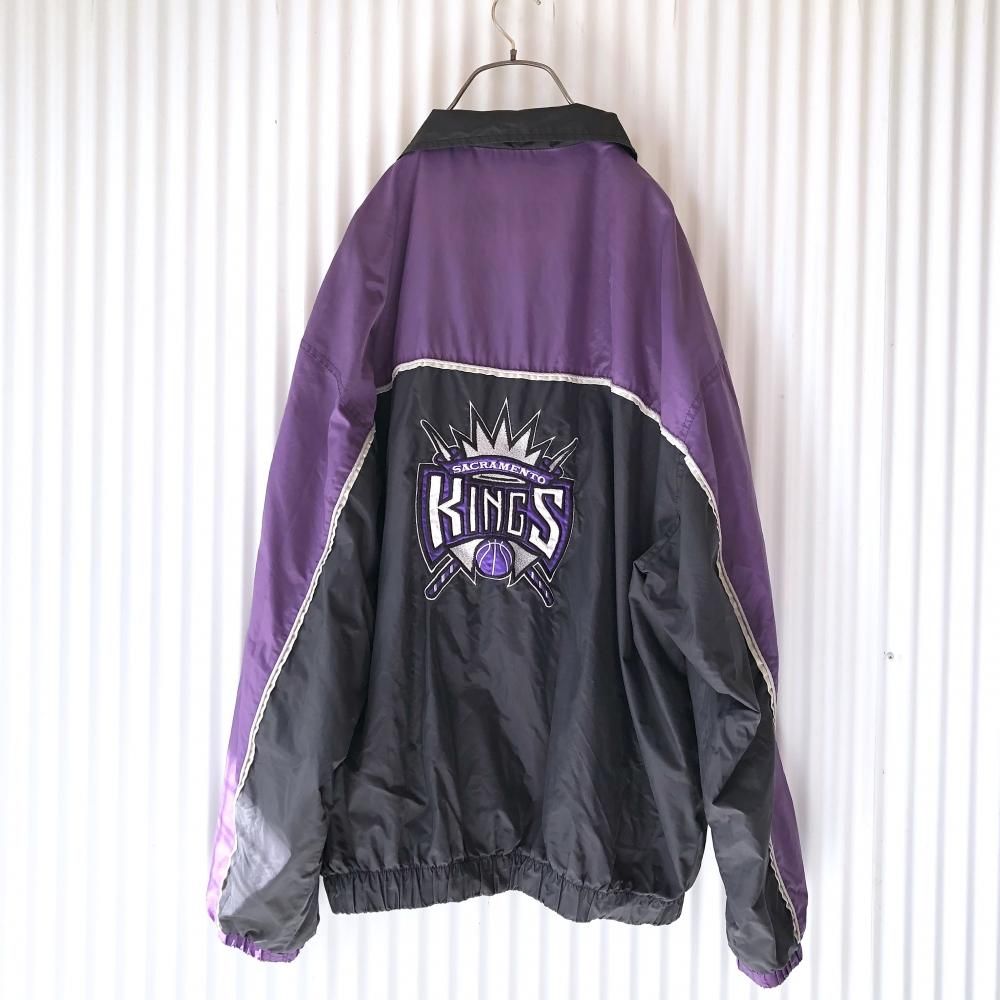 NBA SACRAMENTO KINGS ナイロンブルゾン-古着屋マッシュ