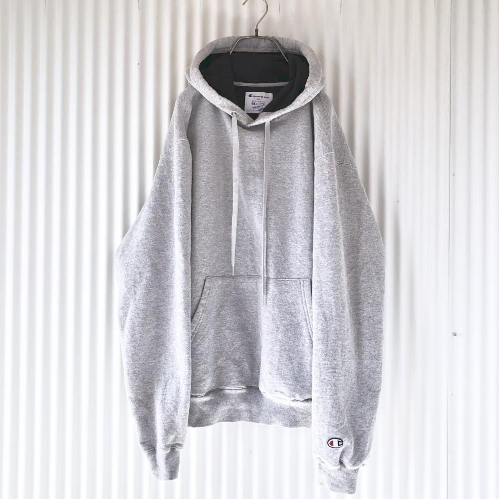 Champion 袖ロゴワッペンフーディ Black Gray 古着屋マッシュ