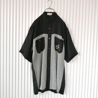 NOX HONOR スタンドカラー バード刺繍×ストライプシャツ