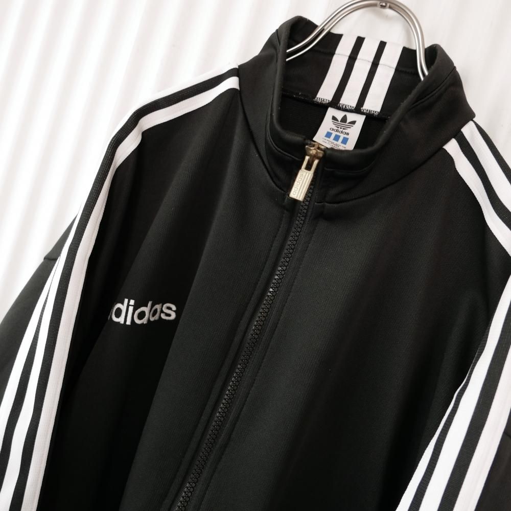 adidas outfit black and white