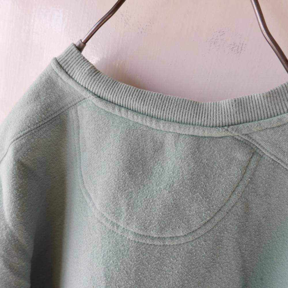 IZOD ロゴ刺繍スウェット-古着屋マッシュ IZOD ロゴ刺繍スウェット-古着屋マッシュ