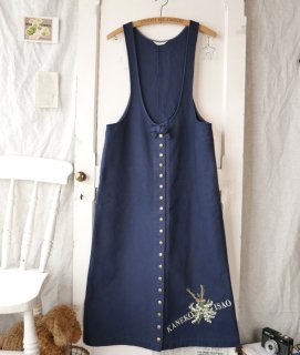 KANEKO ISAO 鈴蘭の花束刺繍フロントボタンジャンパースカート