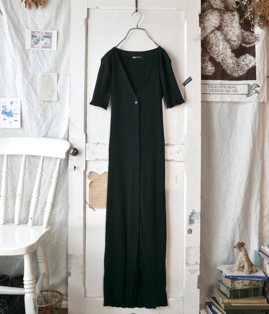 Zara タイトワンピース S 茶色 襟付き 厳しかっ