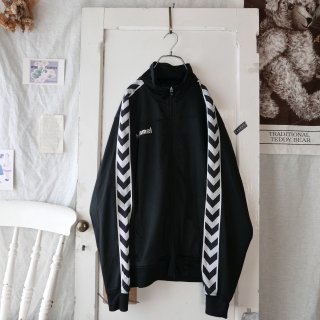 hummel µ饤ȥå㥱å/black