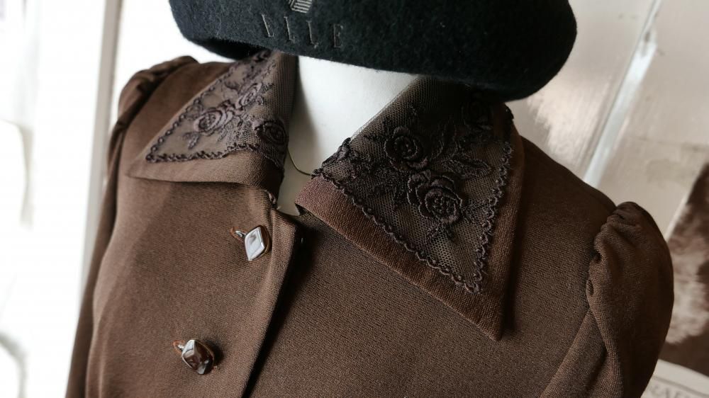 ROSIER TOKYO 薔薇レース襟アンティークワンピース－古着屋マッシュ