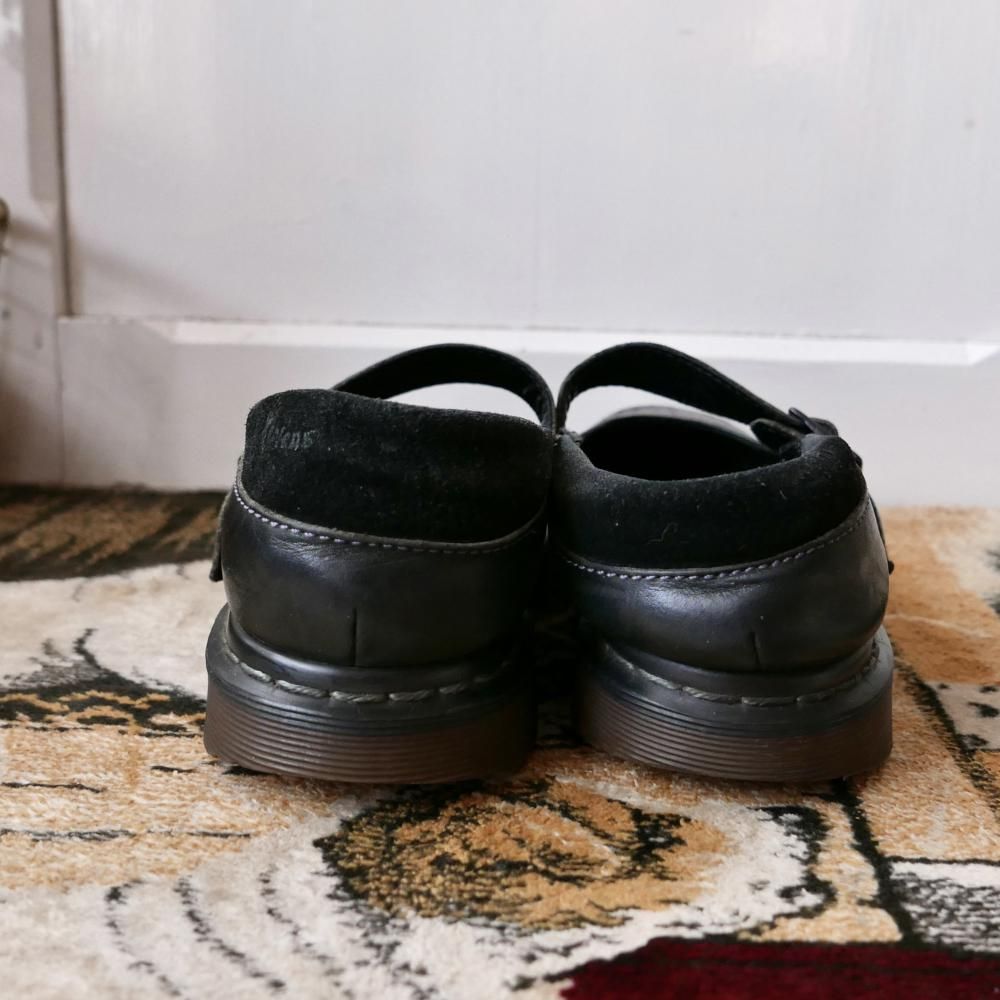 マリーちゃん　US古着 トレーナー 黒　130 古着 80s USA製 Champion USMC 「MARINES」 100%コットン