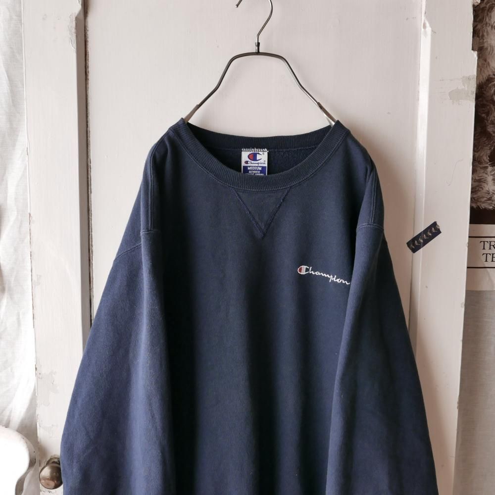 Champion ロゴ刺繍スウェット/navyー古着屋マッシュ Champion ロゴ刺繍スウェット/navyー古着屋マッシュ