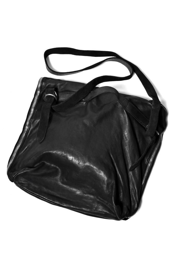 GUIDI M10 2Way Shoulder Bag Soft Horse Full Grain / Black - Too