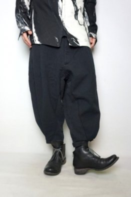 vital Botanical Dye Tuck Volume Pants