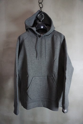 NIL DUE / NIL UN TOKYO / LOGO HOODIE